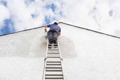 Peinture extérieure à la Livinière — façades et ravalement